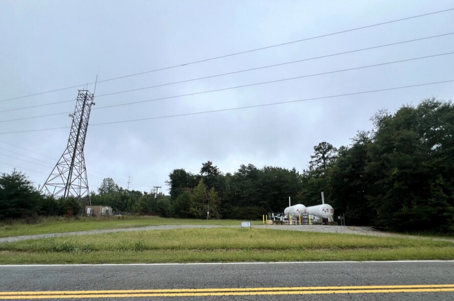 395 Old Metal rd, Gaffney, SC for sale - Building Photo - Image 3 of 6