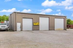 1784 N Laurel Rd, London, KY for sale Primary Photo- Image 1 of 1