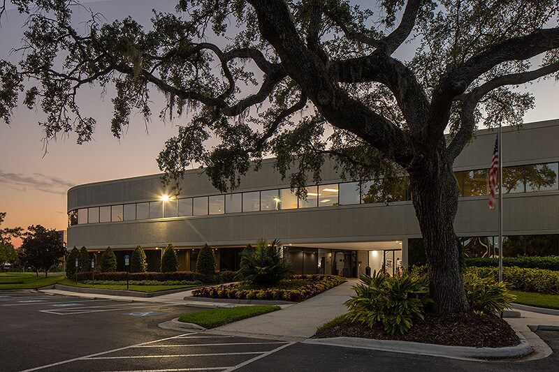 5310 Cypress Center Dr, Tampa, FL for lease - Building Photo - Image 2 of 14