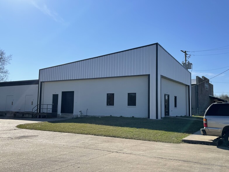368 Industrial Dr S, Madison, MS 39110