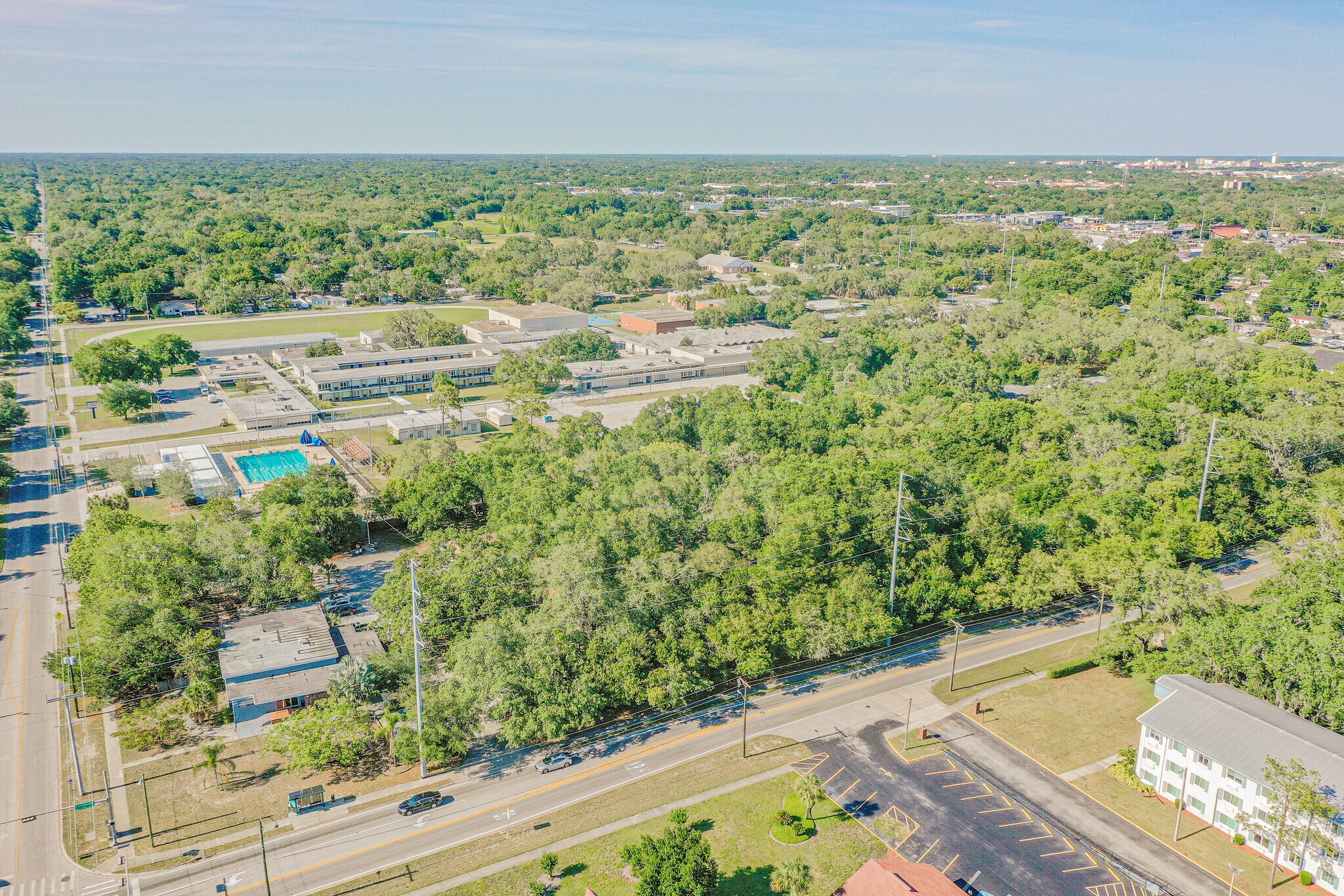 825 W Linebaugh Ave, Tampa, FL for sale Building Photo- Image 1 of 1