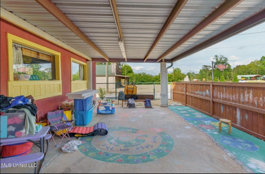 1042 Hwy 42, Sumrall, MS for sale - Building Photo - Image 3 of 8