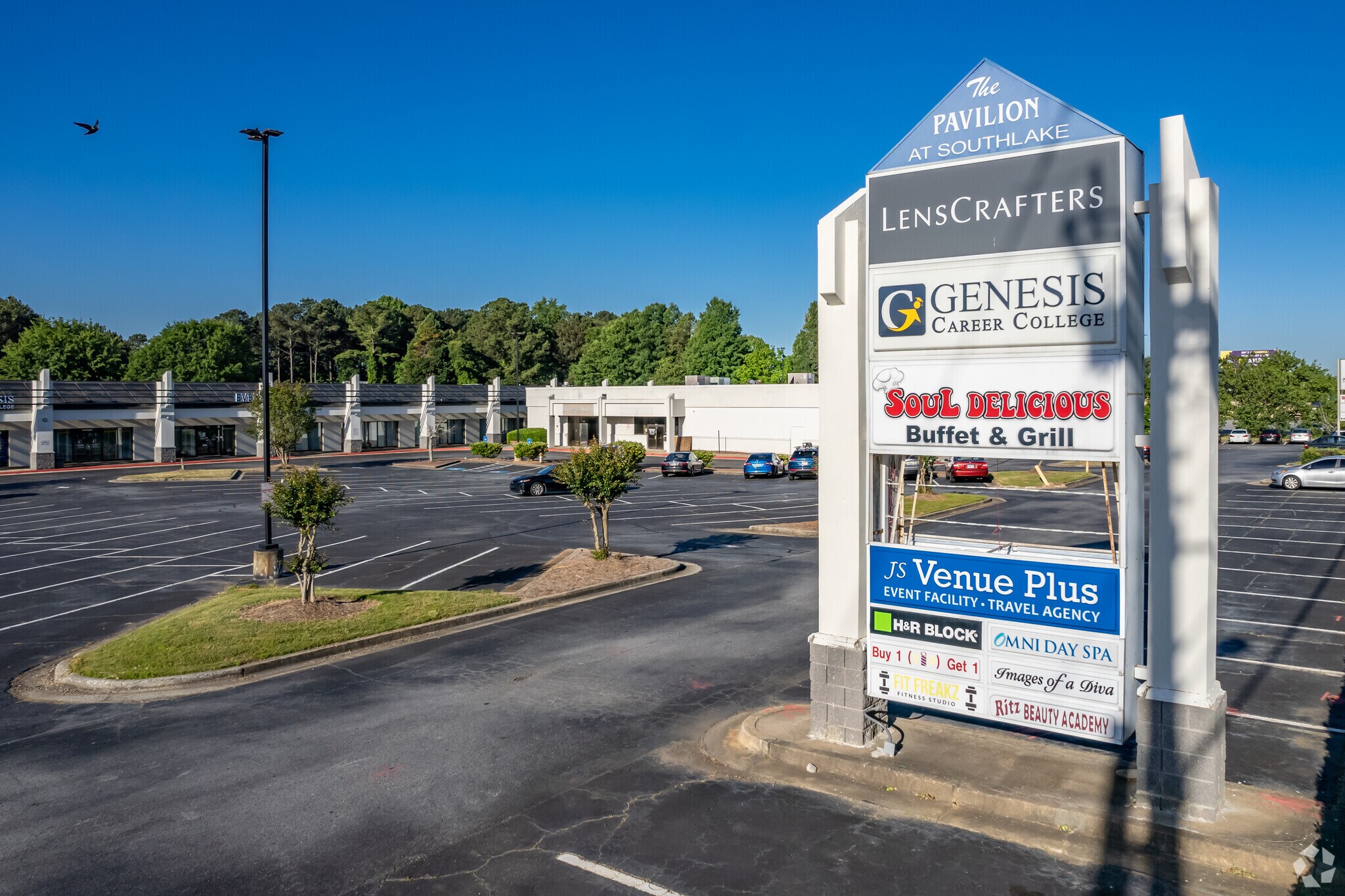 13311393 Mt Zion Rd, Morrow, GA 30260 The Pavilion at Southlake