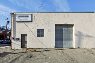 16-18 Van Wettering, Hackensack, NJ for lease Interior Photo- Image 2 of 26