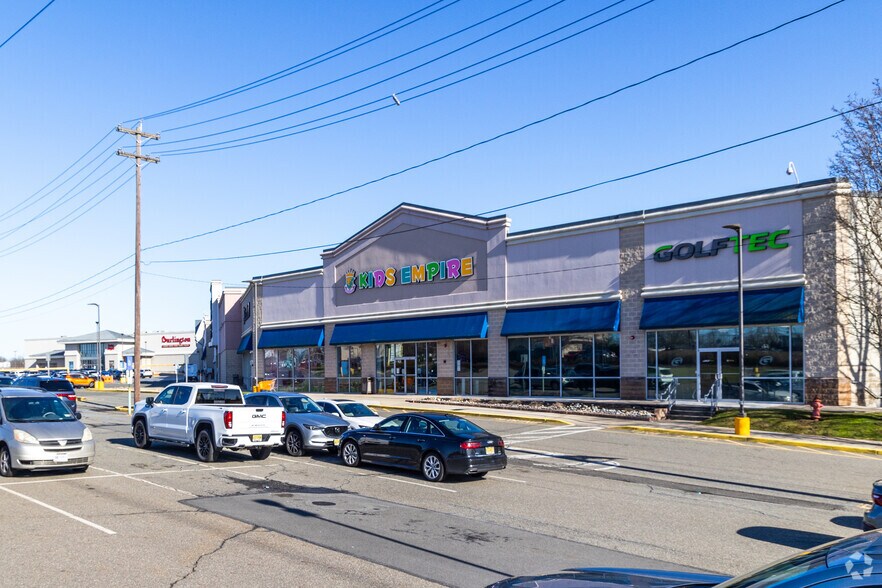 465 Green St, Woodbridge, NJ for sale - Primary Photo - Image 1 of 1