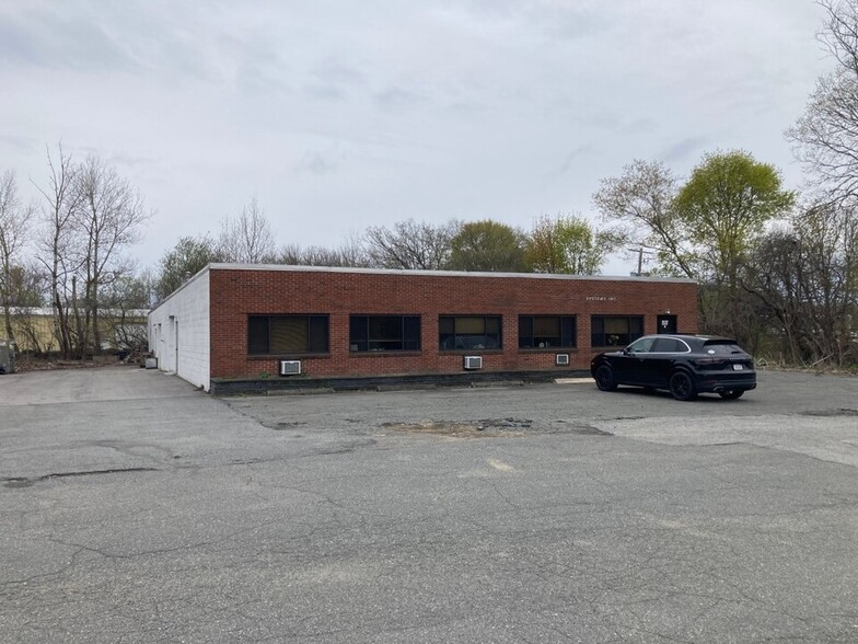 12 Garden St, Danvers, MA for lease - Building Photo - Image 1 of 12