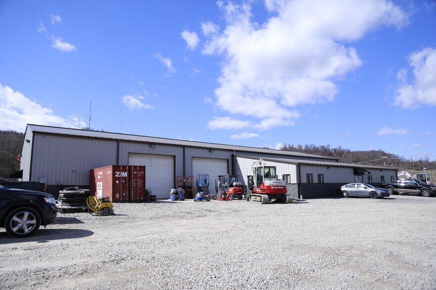 2080 Rail St, Morgantown, WV for sale - Primary Photo - Image 1 of 1