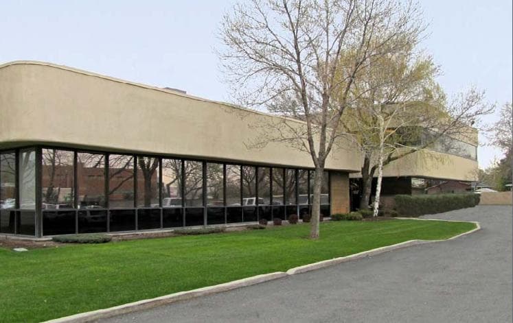 90 E Fort Union Blvd, Midvale, UT for lease - Building Photo - Image 3 of 4