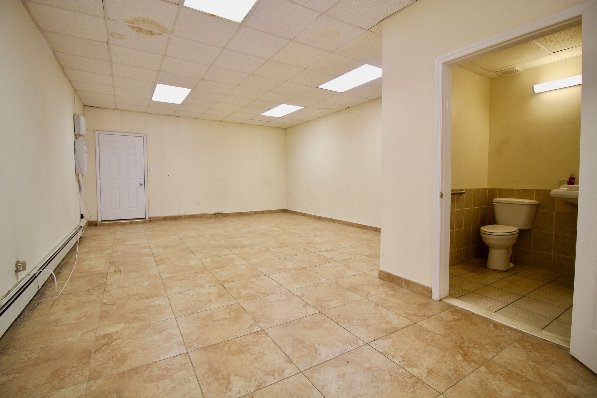 11605-11611 Myrtle Ave, Richmond Hill, NY for sale Building Photo- Image 1 of 1