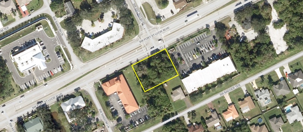 672 SW Port St Lucie Blvd, Port Saint Lucie, FL for sale - Primary Photo - Image 1 of 1