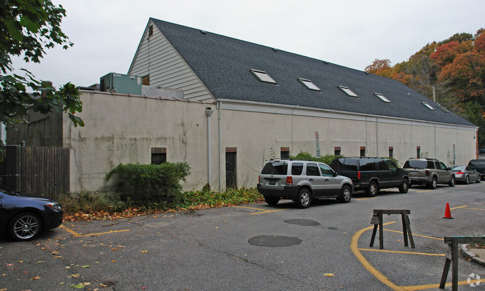 260 Main St, Northport, NY for lease - Building Photo - Image 2 of 2