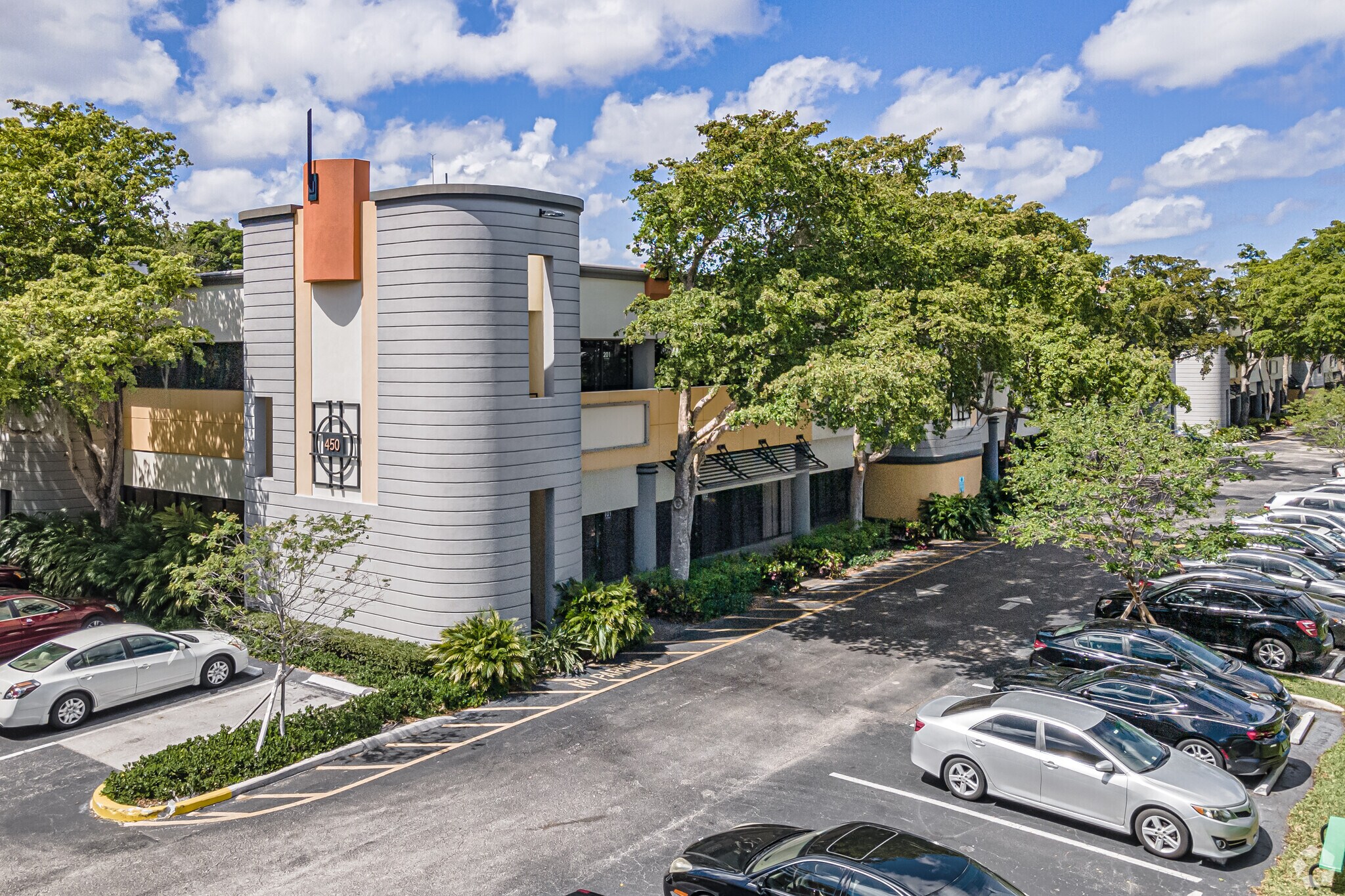 350 Fairway Dr, Deerfield Beach, FL 33441 Hillsboro Executive Center