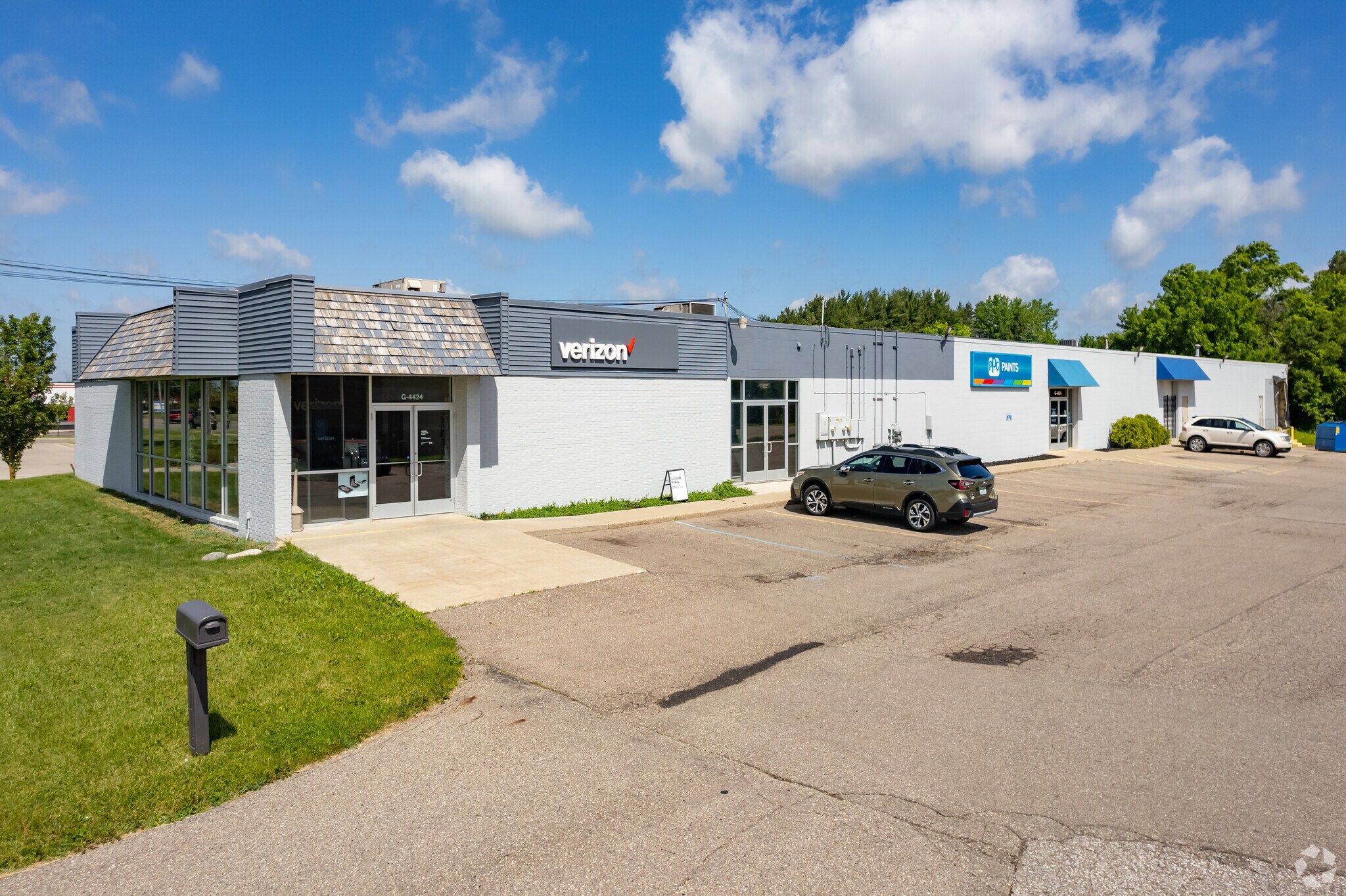 4424 Corunna Rd, Flint, MI for sale Building Photo- Image 1 of 1