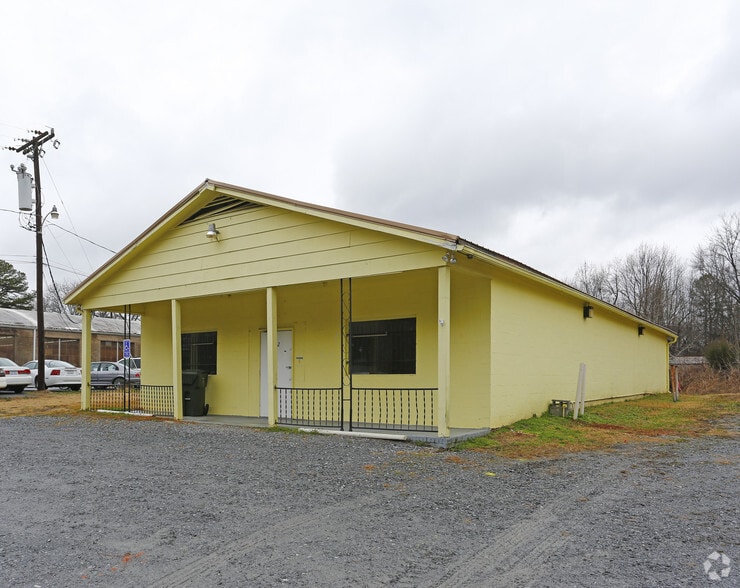 902 S Battleground Ave, Kings Mountain, NC 28086