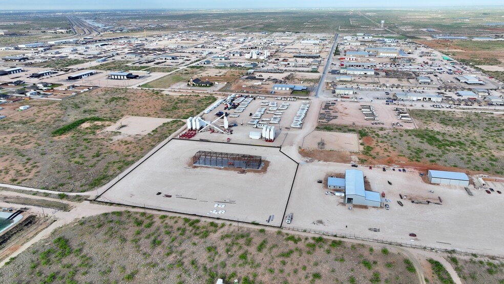 10009 W. County Road 72, Midland, TX for lease - Building Photo - Image 3 of 12
