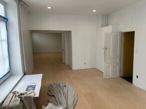 399 Leverington Ave, Philadelphia, PA for lease Interior Photo- Image 2 of 8