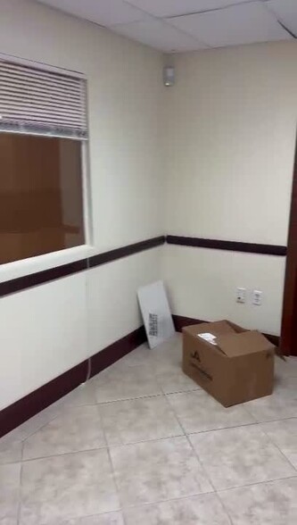 3100 W 76th St, Hialeah Gardens, FL for lease - Commercial Listing Video - Image 2 of 7