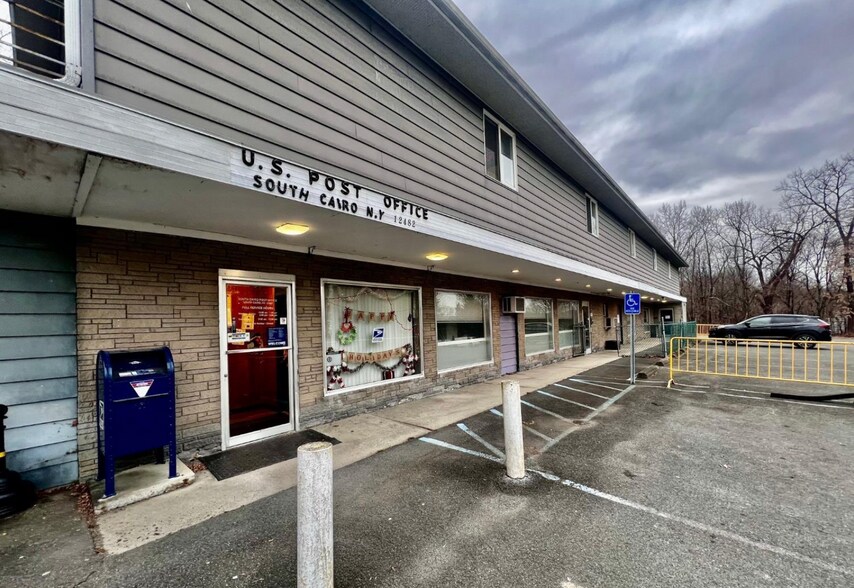 2395 Route 23b, South Cairo, NY 12482 United States Postal Service
