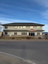 2990 N Townsend Ave, Montrose, CO for sale Interior Photo- Image 1 of 45