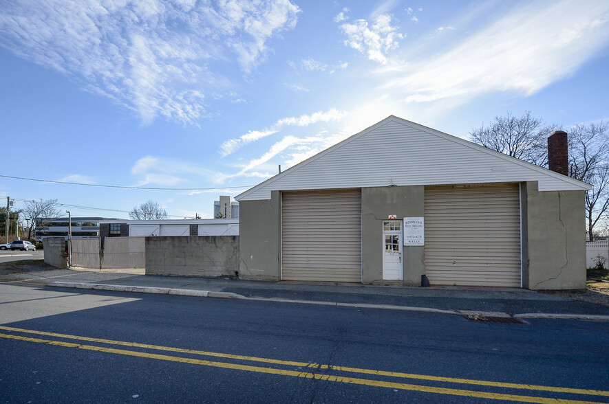 52 Harristown Rd, Fair Lawn, NJ for sale - Building Photo - Image 1 of 1