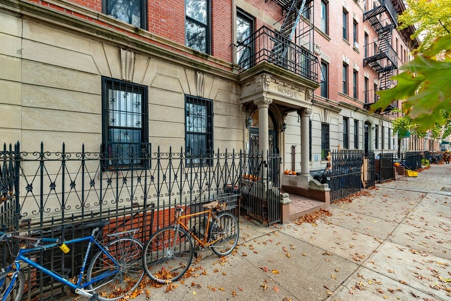 423 16th St, Brooklyn, NY for sale - Building Photo - Image 3 of 16