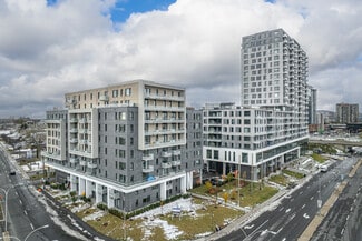 More details for 300 Pl Charles-Le Moyne, Longueuil, QC - Office, Retail for Lease