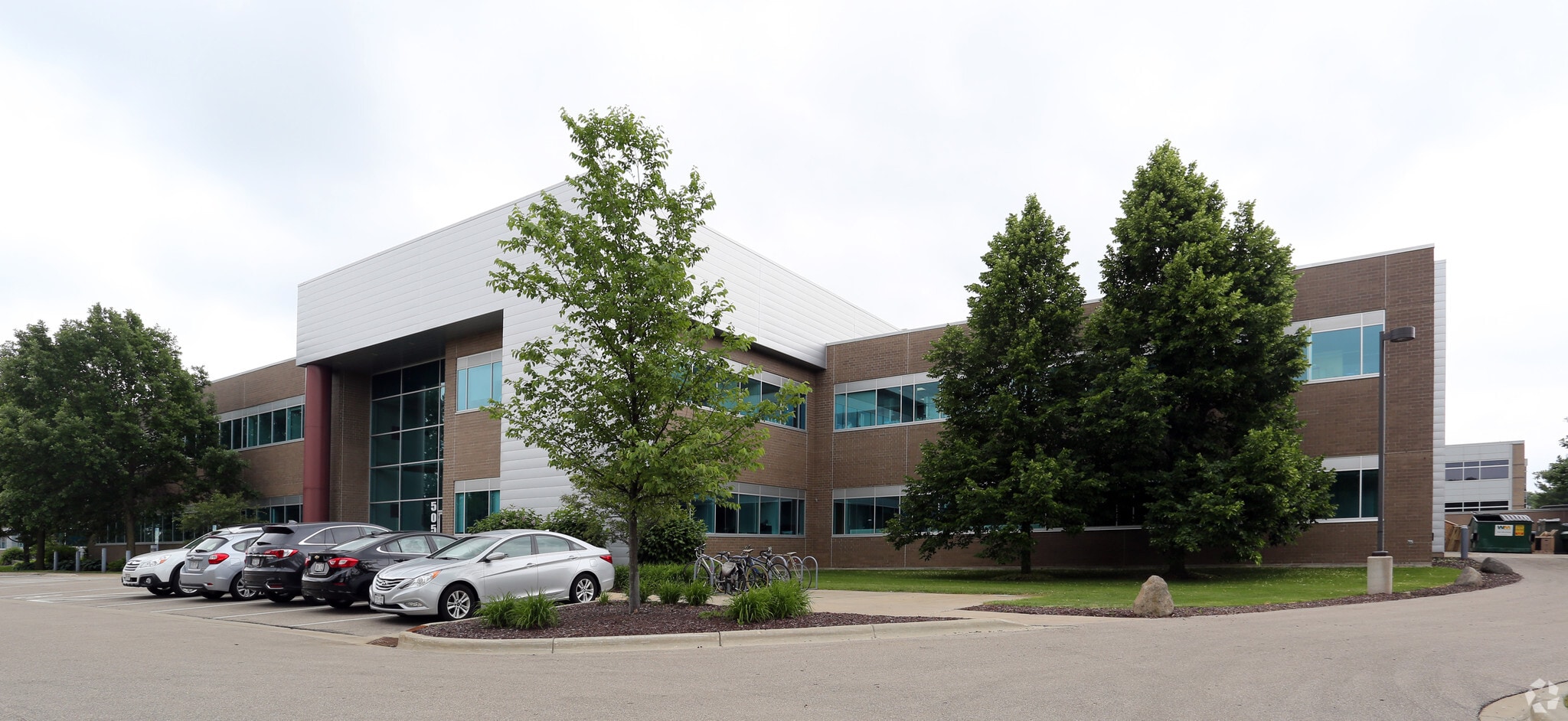 505 S Rosa Rd, Madison, WI for sale Primary Photo- Image 1 of 1