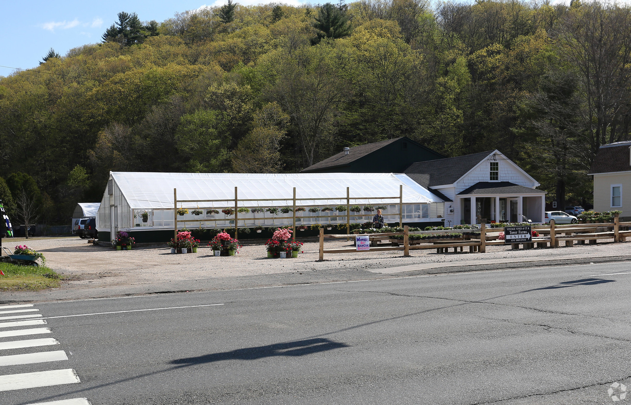 175 Albany Tpke, Canton, CT for sale Building Photo- Image 1 of 2