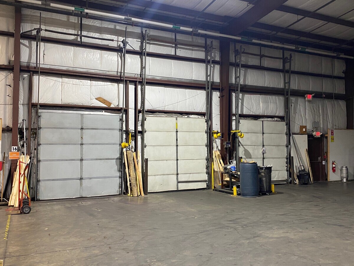 1 Privilege St, Woonsocket, RI 02895