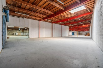 1500 E Cerritos Ave, Anaheim, CA for lease Interior Photo- Image 1 of 8