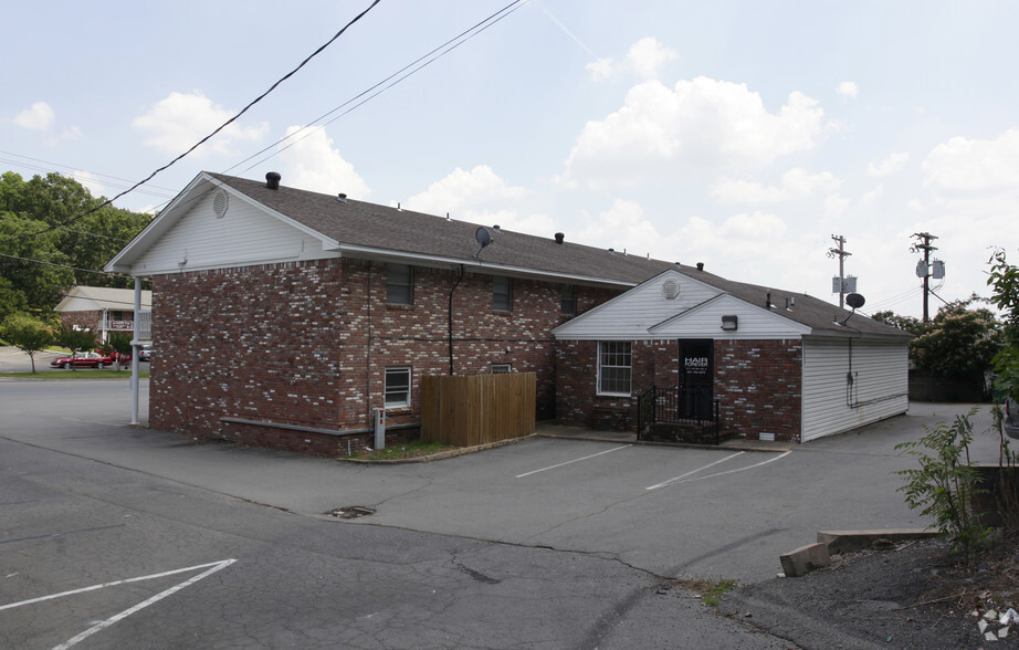 5111 John F Kennedy Blvd, North Little Rock, AR for lease - Building Photo - Image 2 of 2