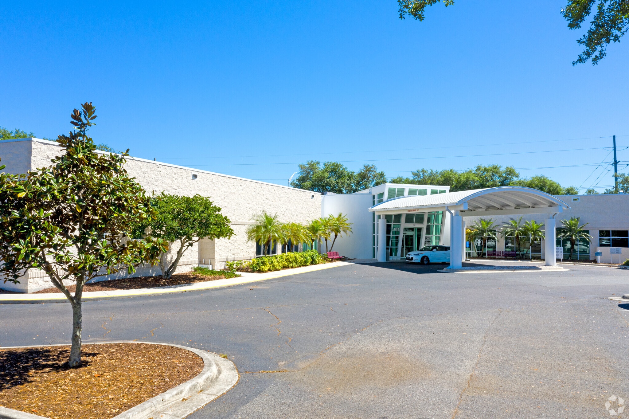4051 Upper Creek Dr, Sun City Center, FL for lease Building Photo- Image 1 of 7