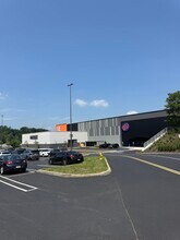 3710 Highway 9, Freehold, NJ for lease Interior Photo- Image 1 of 6