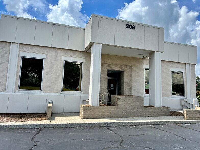 208 Alabama St, Carrollton, GA 30117 209 Alabama Street