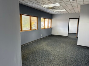 1735 Central Ave, Albany, NY for sale Interior Photo- Image 2 of 48