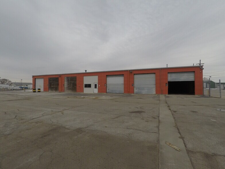 106 E 34th Ave, Bellevue, NE for sale - Building Photo - Image 1 of 1