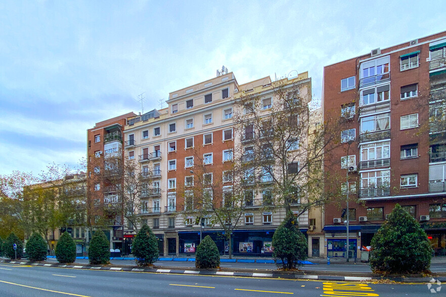 Calle De Francisco Silvela, 55, Madrid, Madrid for lease - Building Photo - Image 1 of 2