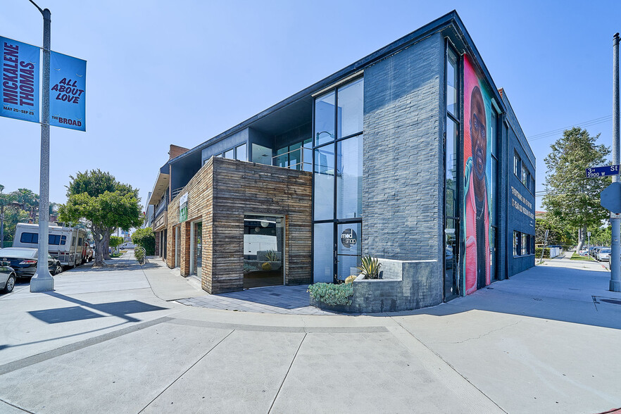 5901 W 3rd St, Los Angeles, CA for lease - Building Photo - Image 2 of 10