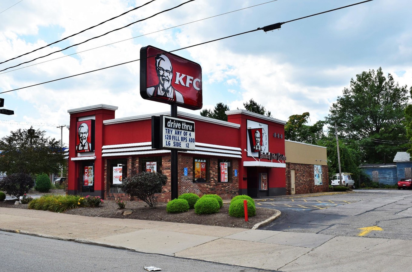 1116 Parade St, Erie, PA 16503 - KFC | LoopNet