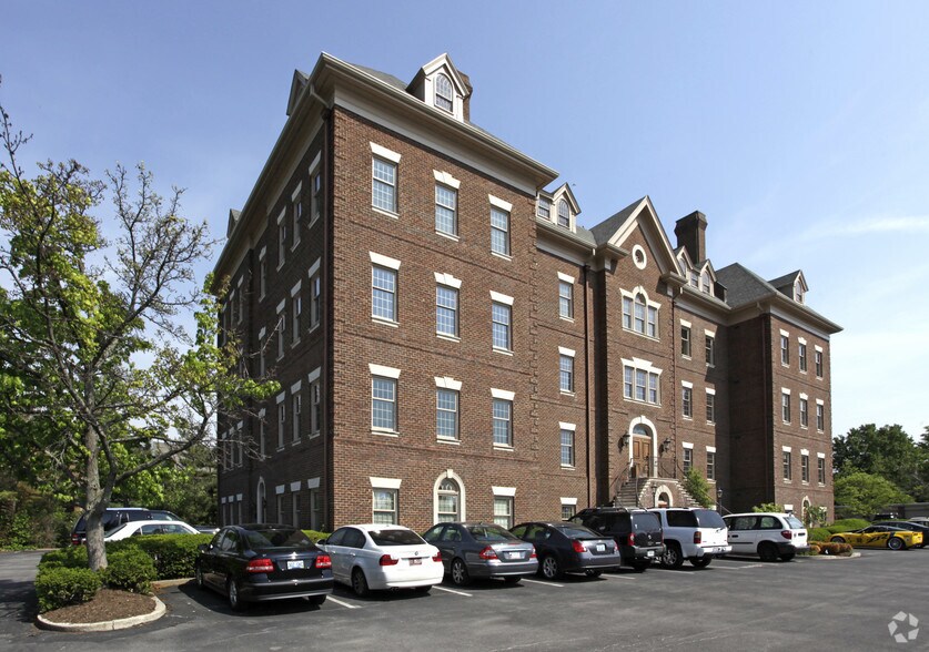Office in Lexington, KY for sale - Primary Photo - Image 1 of 1