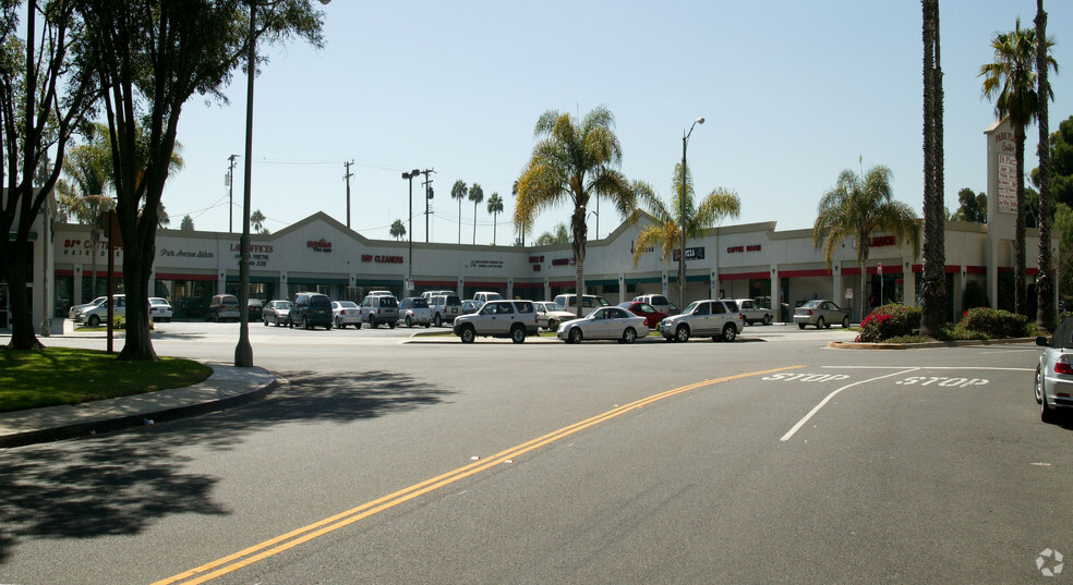 5201-5220 E Pacific Coast Hwy, Long Beach, CA for lease - Primary Photo - Image 1 of 10