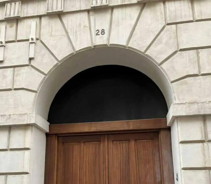 28 Rue Edouard Delanglade, Marseille for lease - Building Photo - Image 2 of 3