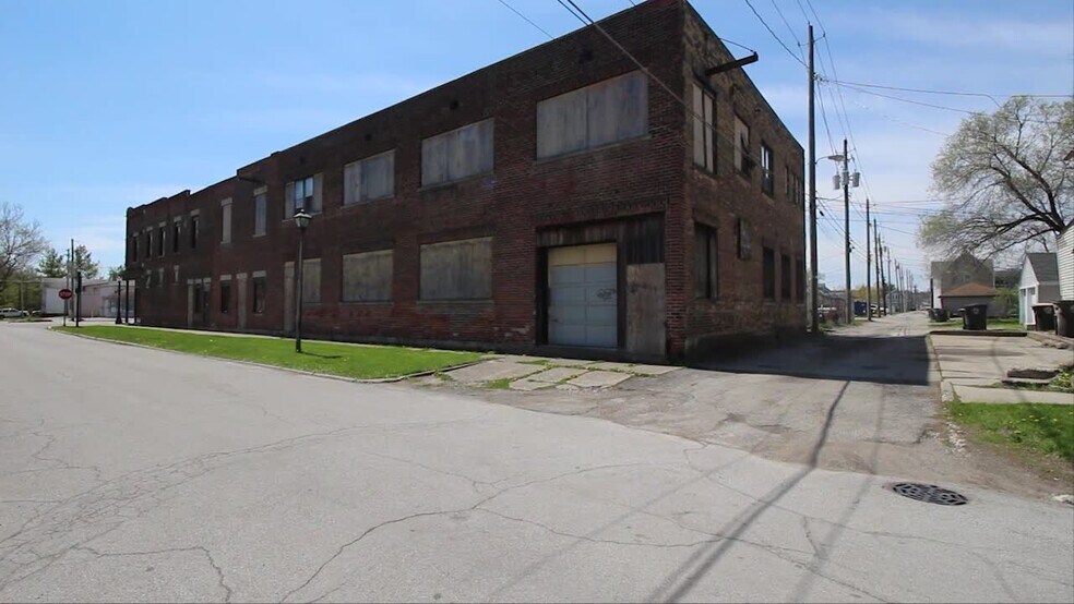 1402-1414 W Main St, Fort Wayne, IN for sale - Commercial Listing Video - Image 1 of 1