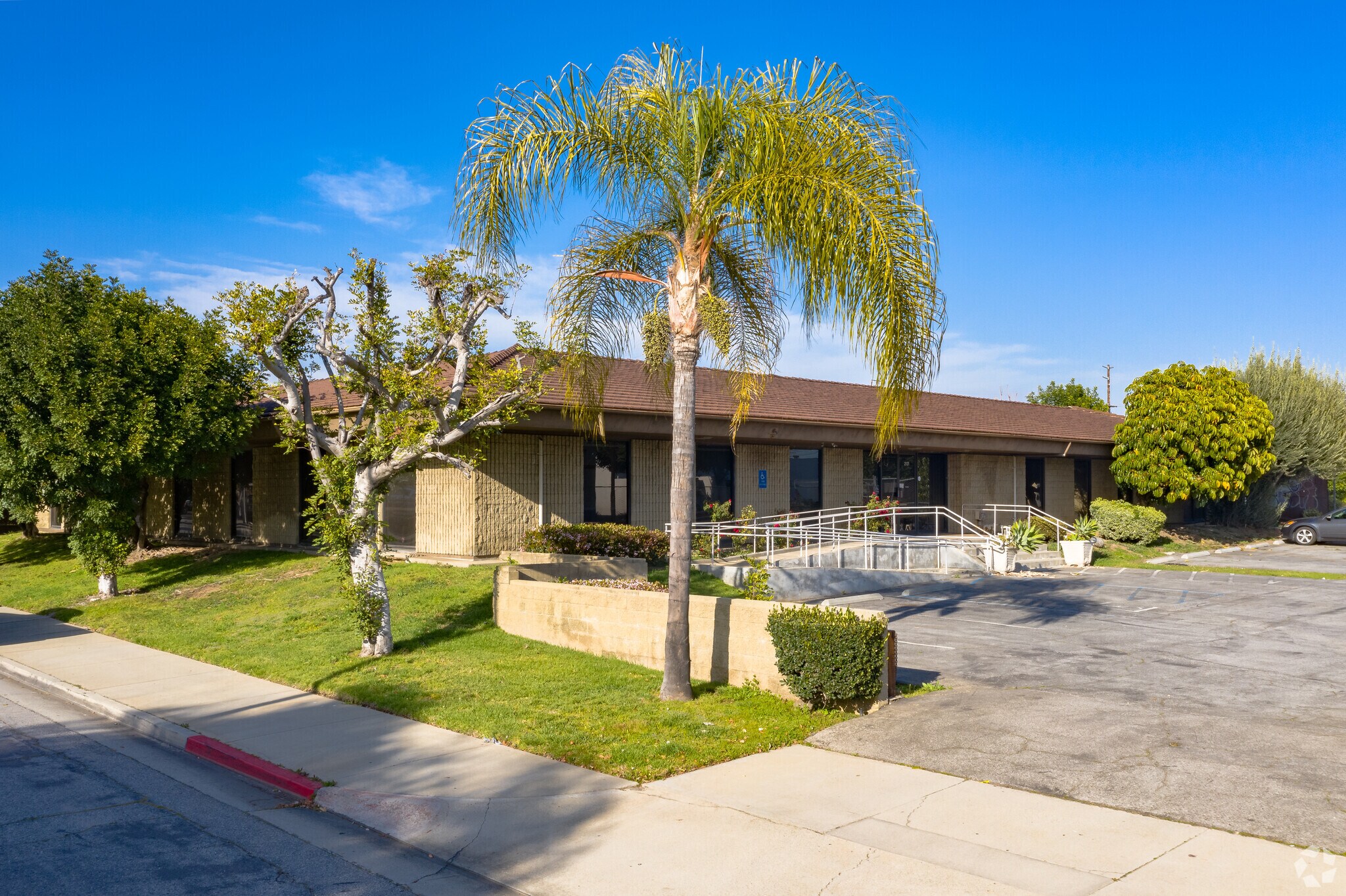 2121 Orange St, Alhambra, CA 91803 Heath Company