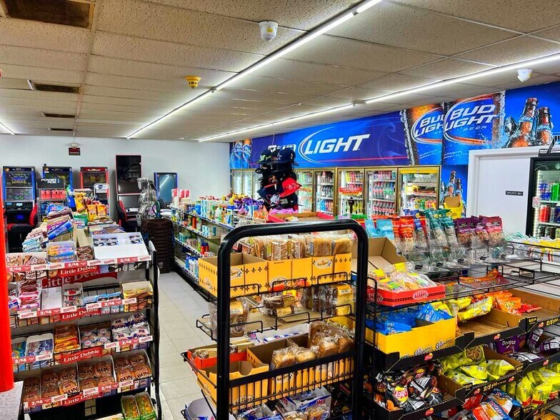 101 Camellia Blvd, Marshallville, GA for sale - Primary Photo - Image 1 of 1