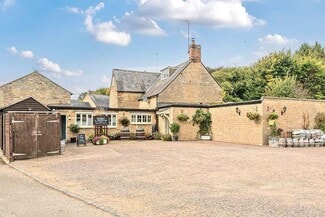 More details for 2 Sparrow Corner, Brackley - Retail for Sale