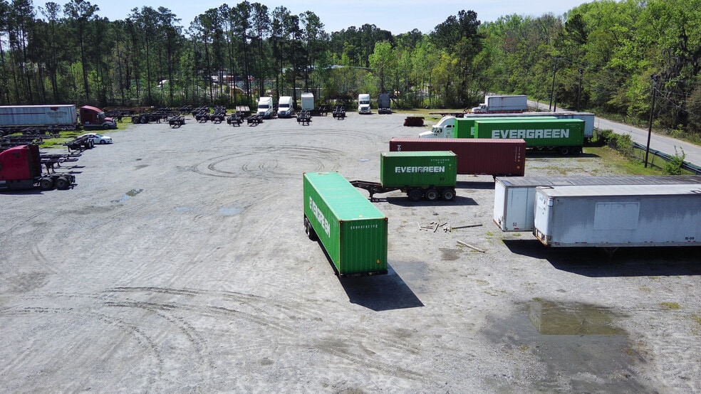160 Nettles Industrial Blvd, Savannah, GA for sale - Building Photo - Image 2 of 7