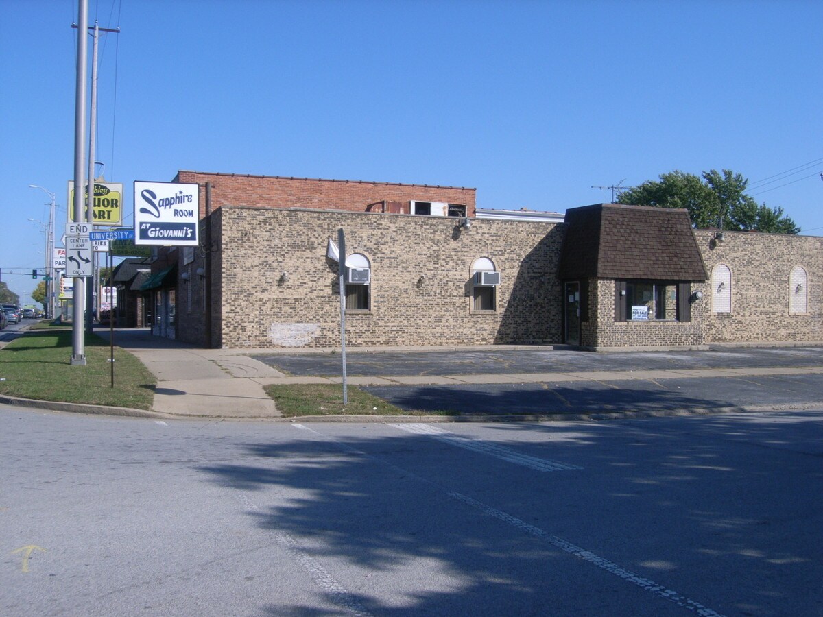 1031 E Sibley Blvd, Dolton, IL 60419