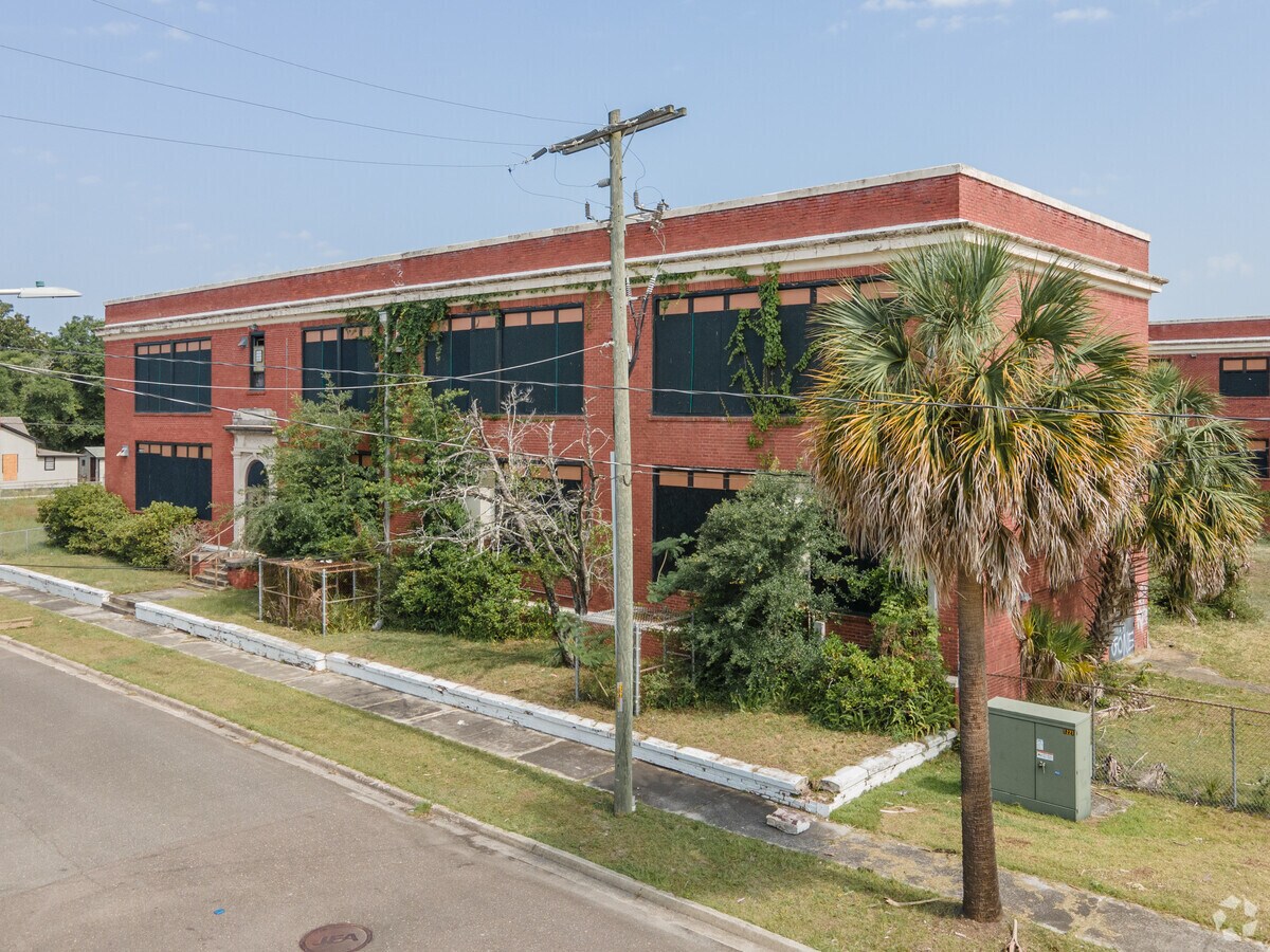 1221 E 16th St, Jacksonville, FL 32206