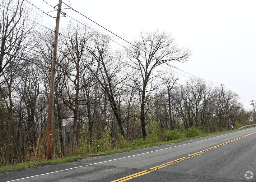 289 N Route 303, Congers, NY for sale - Primary Photo - Image 1 of 1